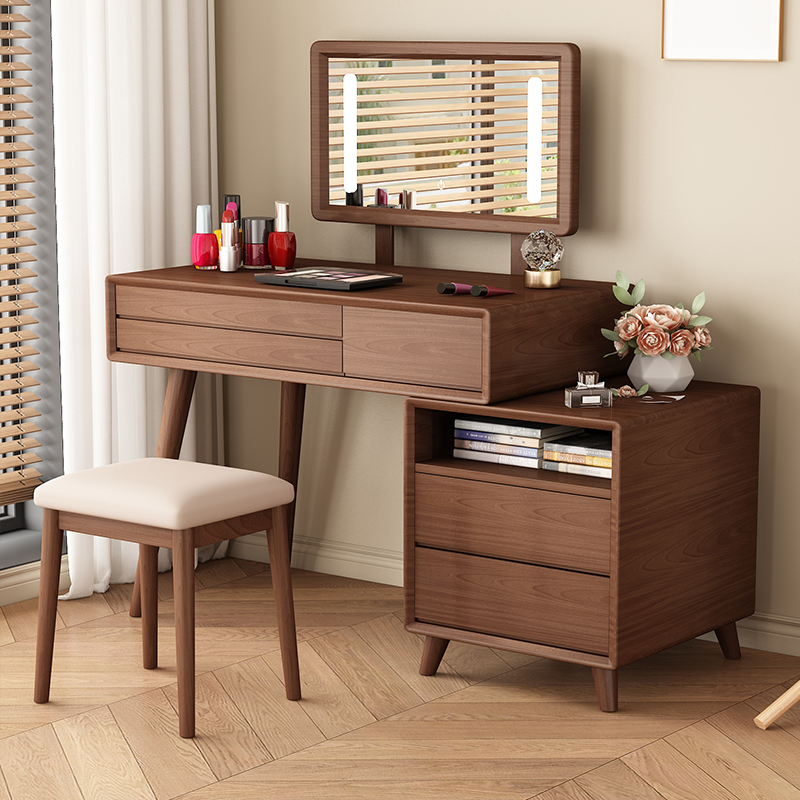 梳妆台